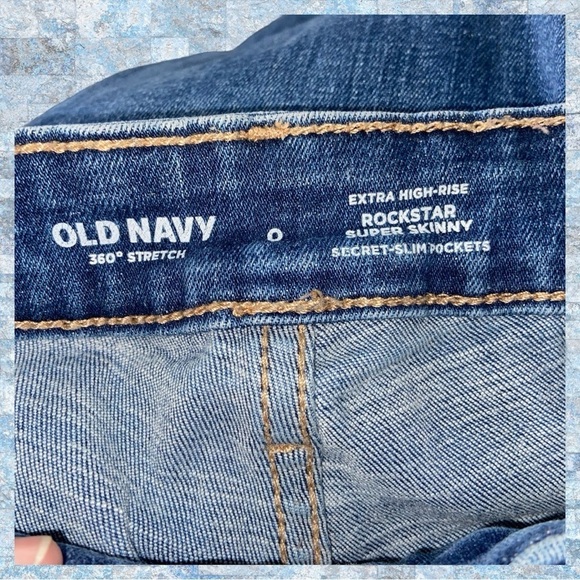 Old Navy Women’s 0 Blue 360 Stretch Extra High Rise Rockstar Super Skinny Denim - Picture 5 of 6